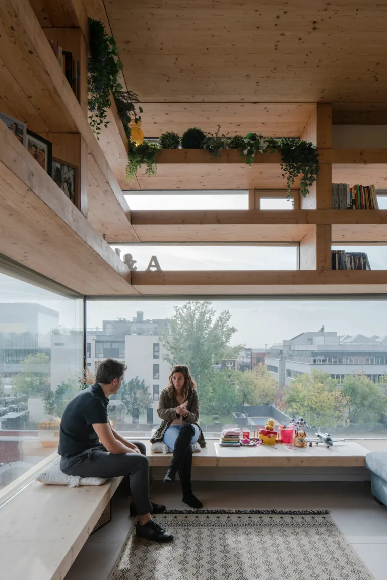 Cooperativa Our Shelves Houses