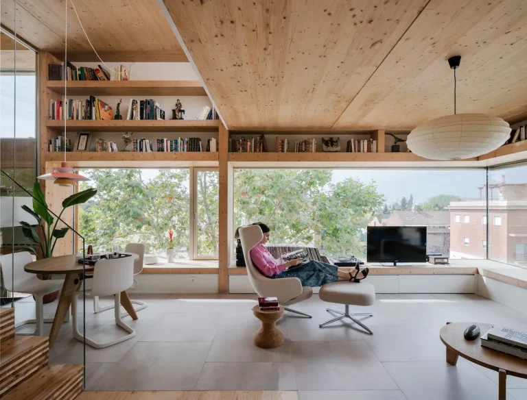 Cooperativa Our Shelves Houses